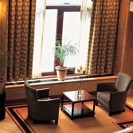 Hotel Nh Atlanta 4*