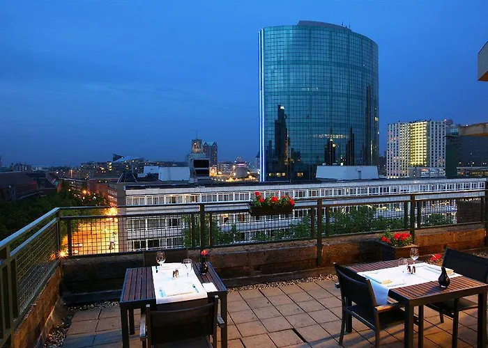 Отель Nh Atlanta 4*