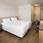 Hotel Nh Atlanta