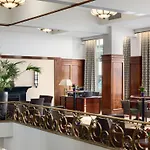 Nh Atlanta Hotel