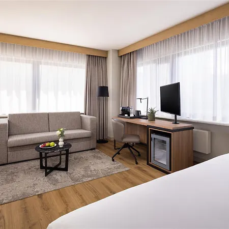 Nh アトランタ ホテル 4*