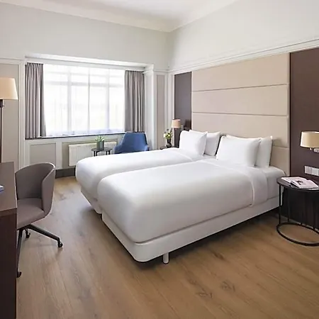 Nh Atlanta 4* Róterdam