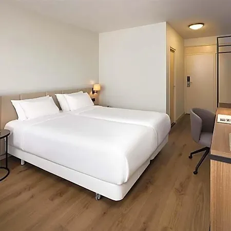 Hotel Nh Atlanta
