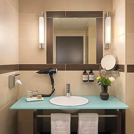 Hotel Nh Atlanta