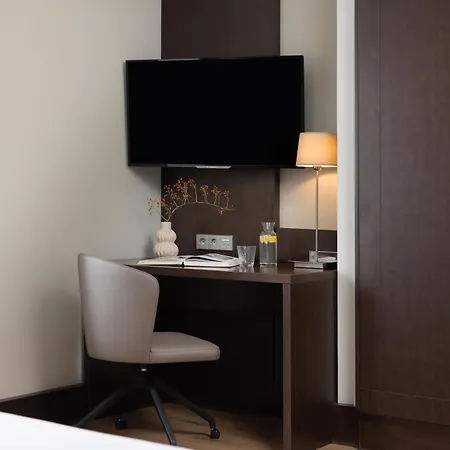 Hotel Nh Atlanta