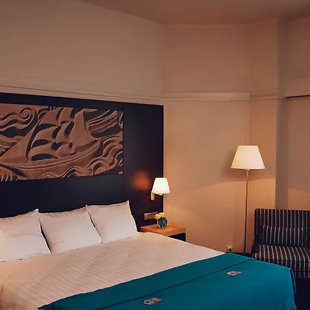 Nh Atlanta Hotel